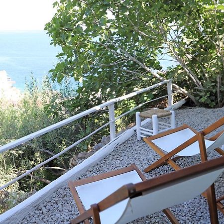 Casa Vacanze Lorenzo Villa Malfa  Exteriör bild