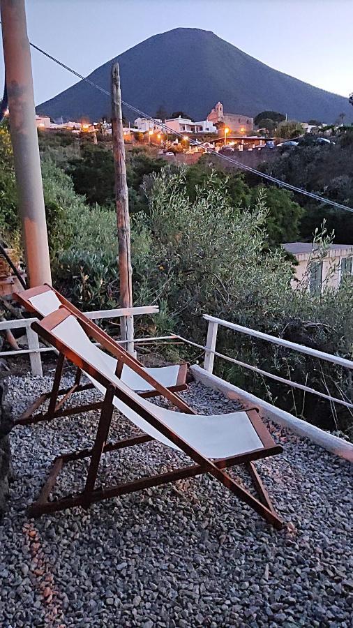 Casa Vacanze Lorenzo Villa Malfa  Exteriör bild